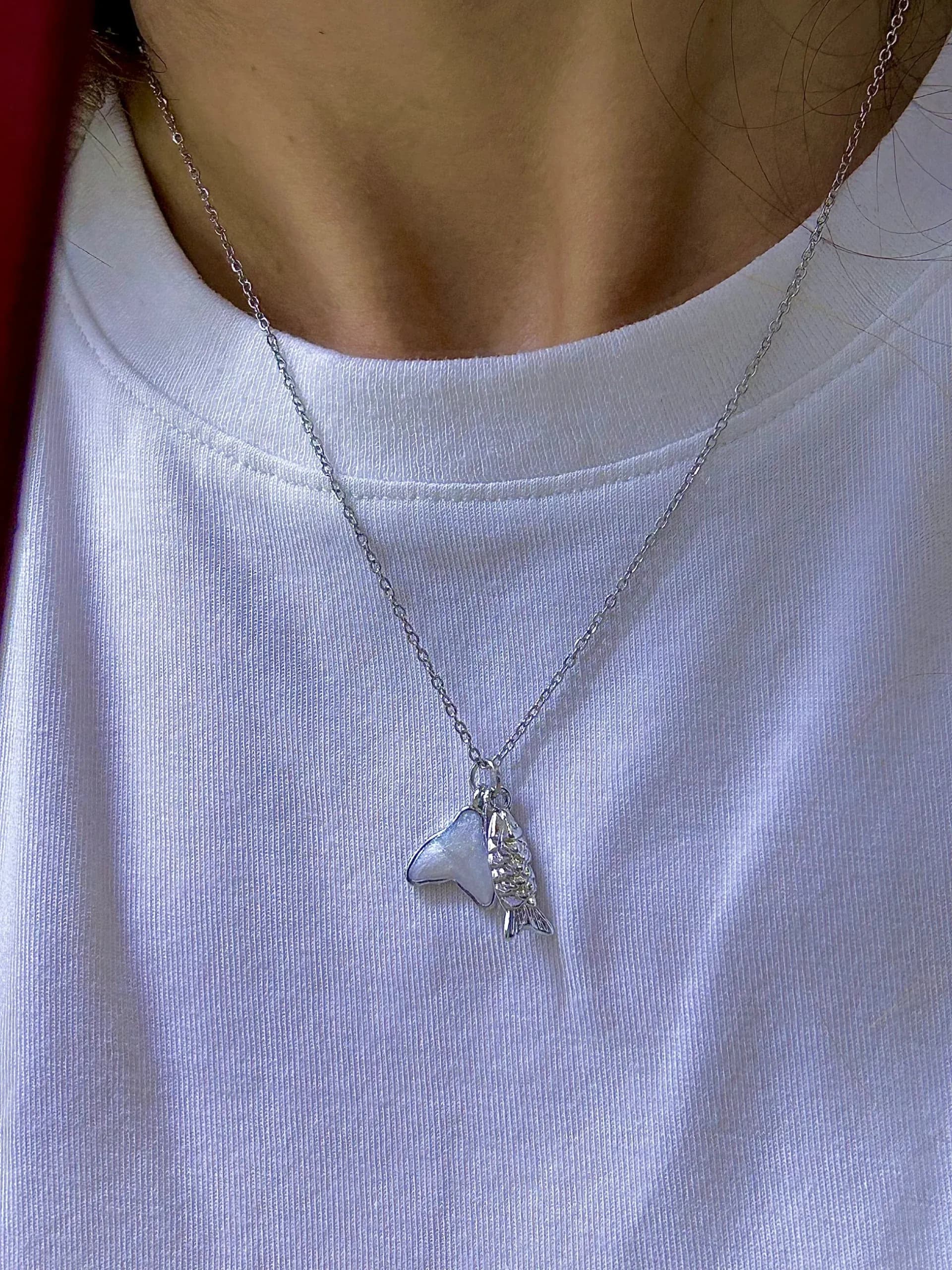 Çelik Balık Charm Kolye