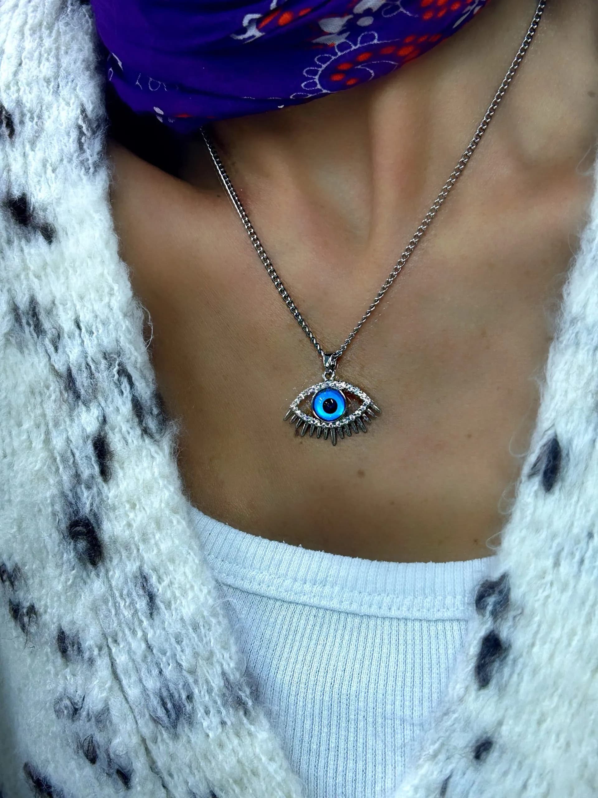 Çelik Gümüş Renk Göz Kolye