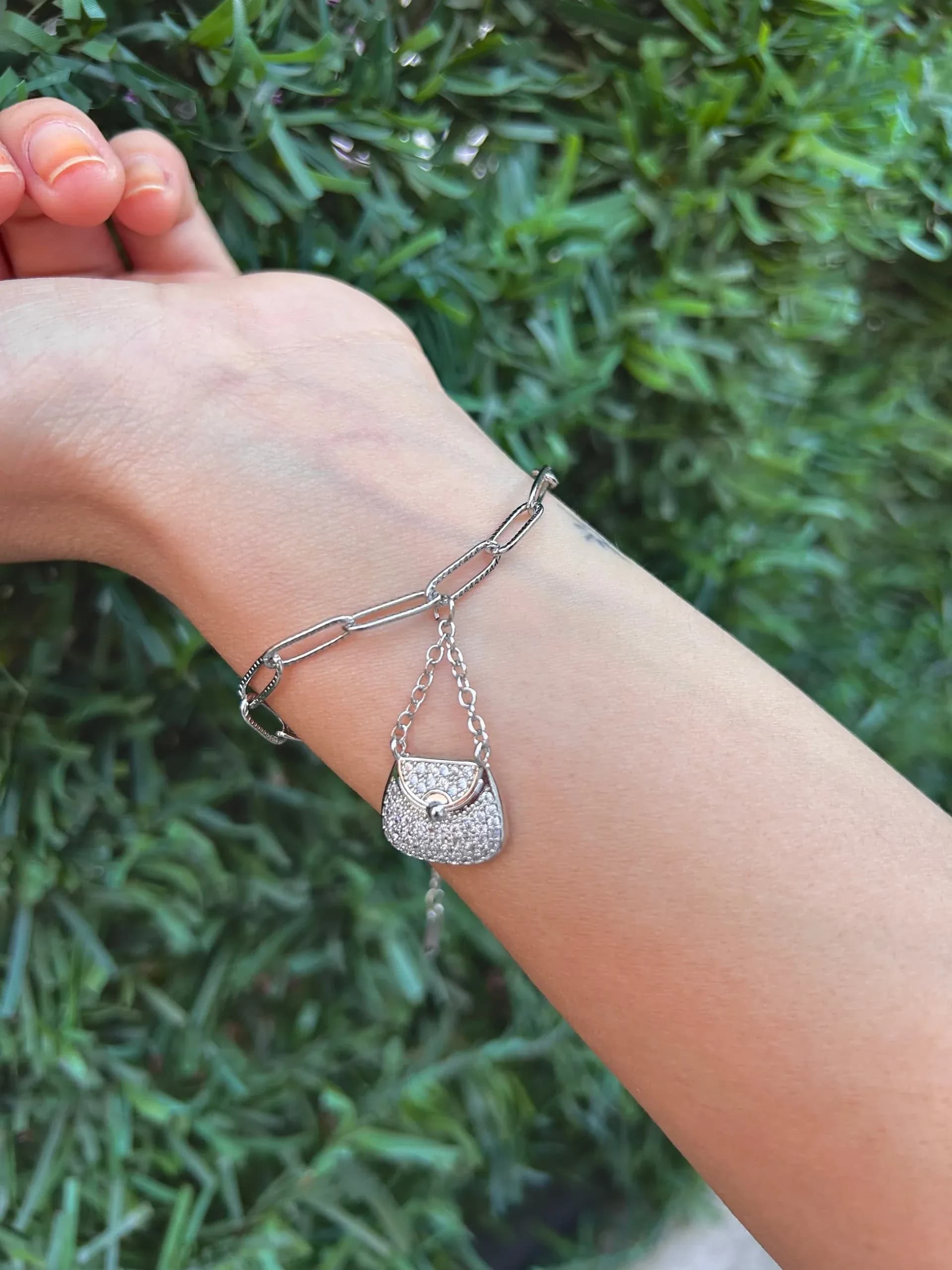 Çelik Gümüş Renk Taşlı Çanta Bileklik