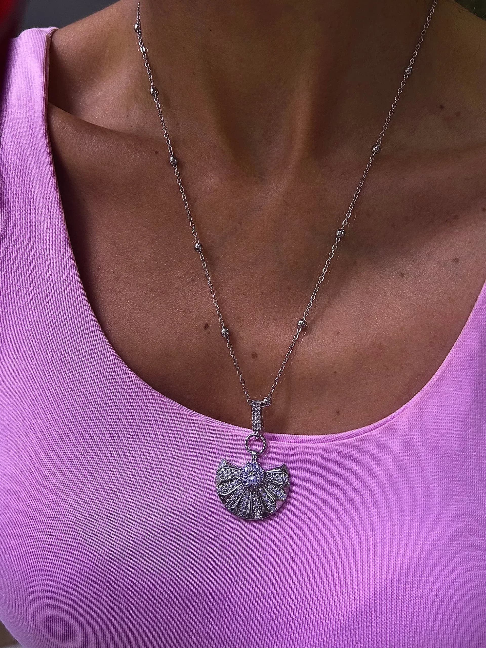 Çelik Gümüş Renk Top Zincir Charm Taşlı Kolye