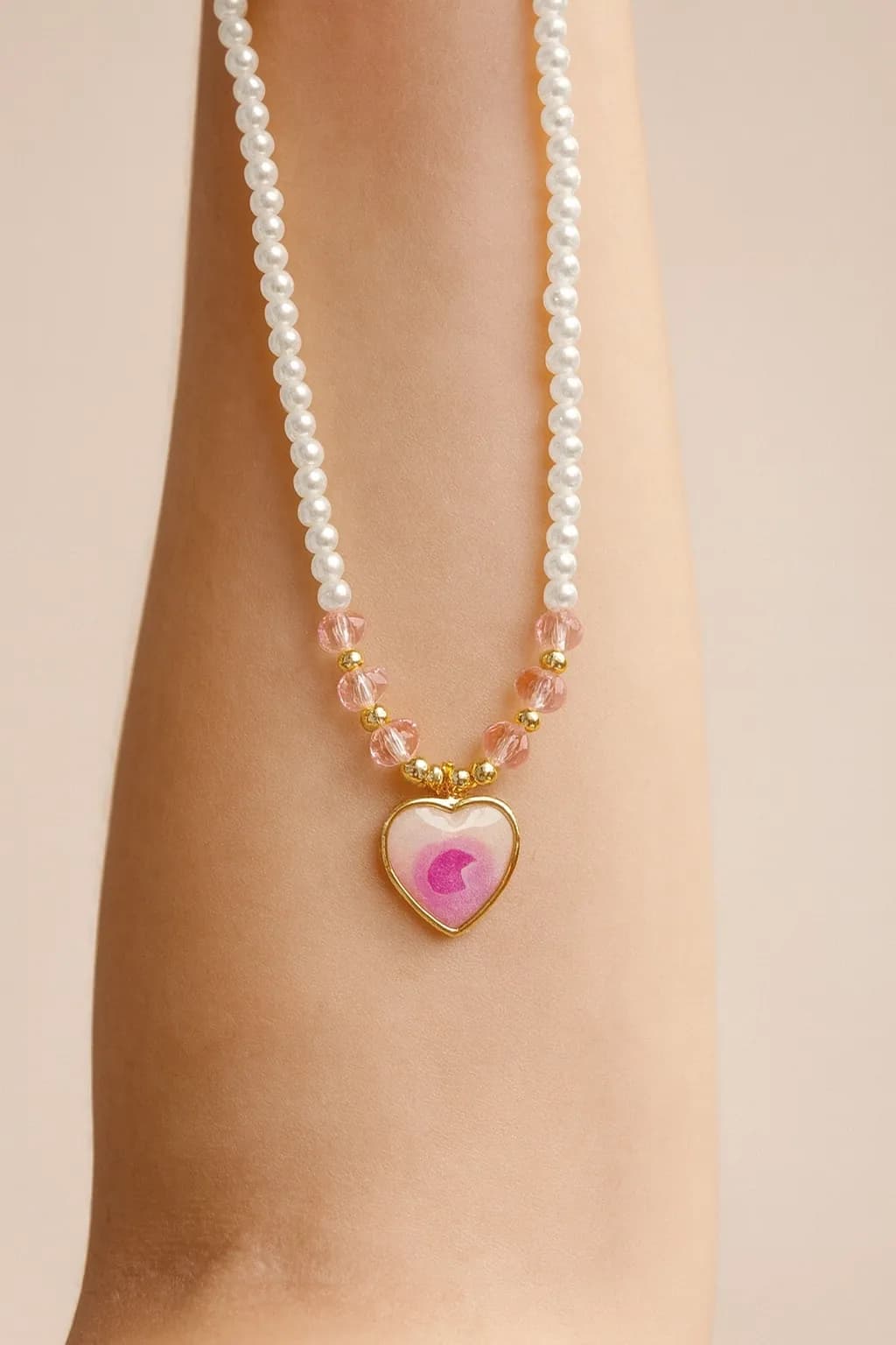 İncili Pembe Kalp Tasarım Kolye