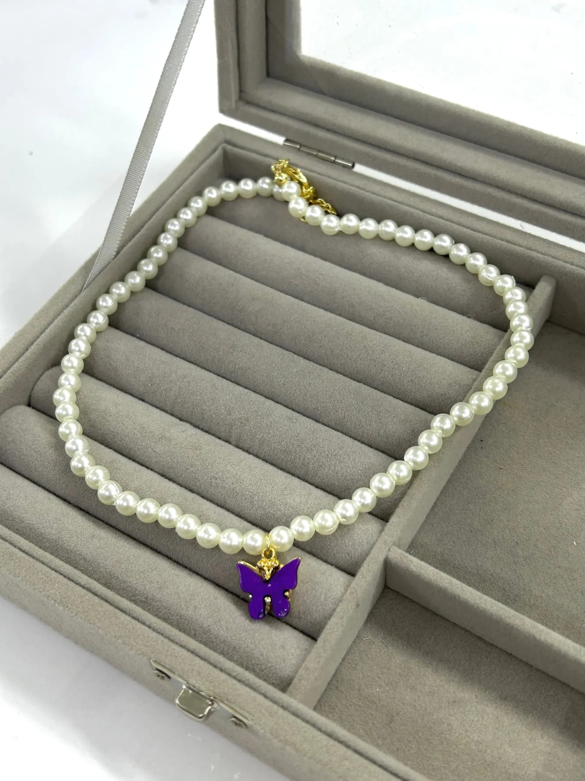 Mor Kelebek İnci Kolye
