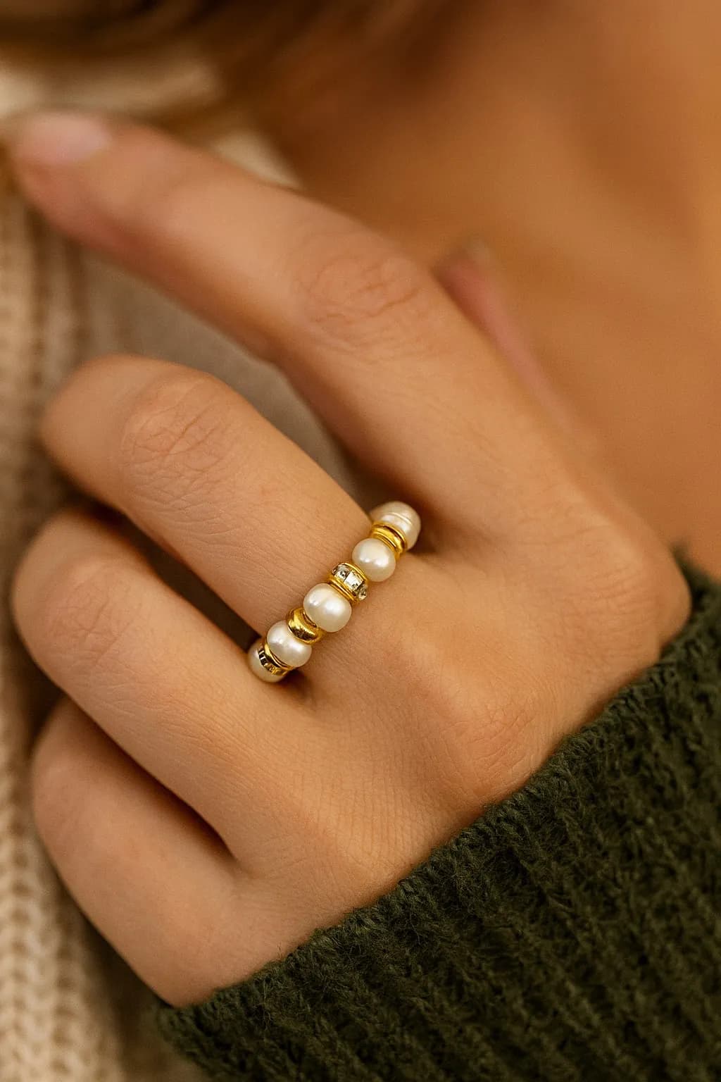 Taşlı İnci Lastikli Yüzük Esnektir