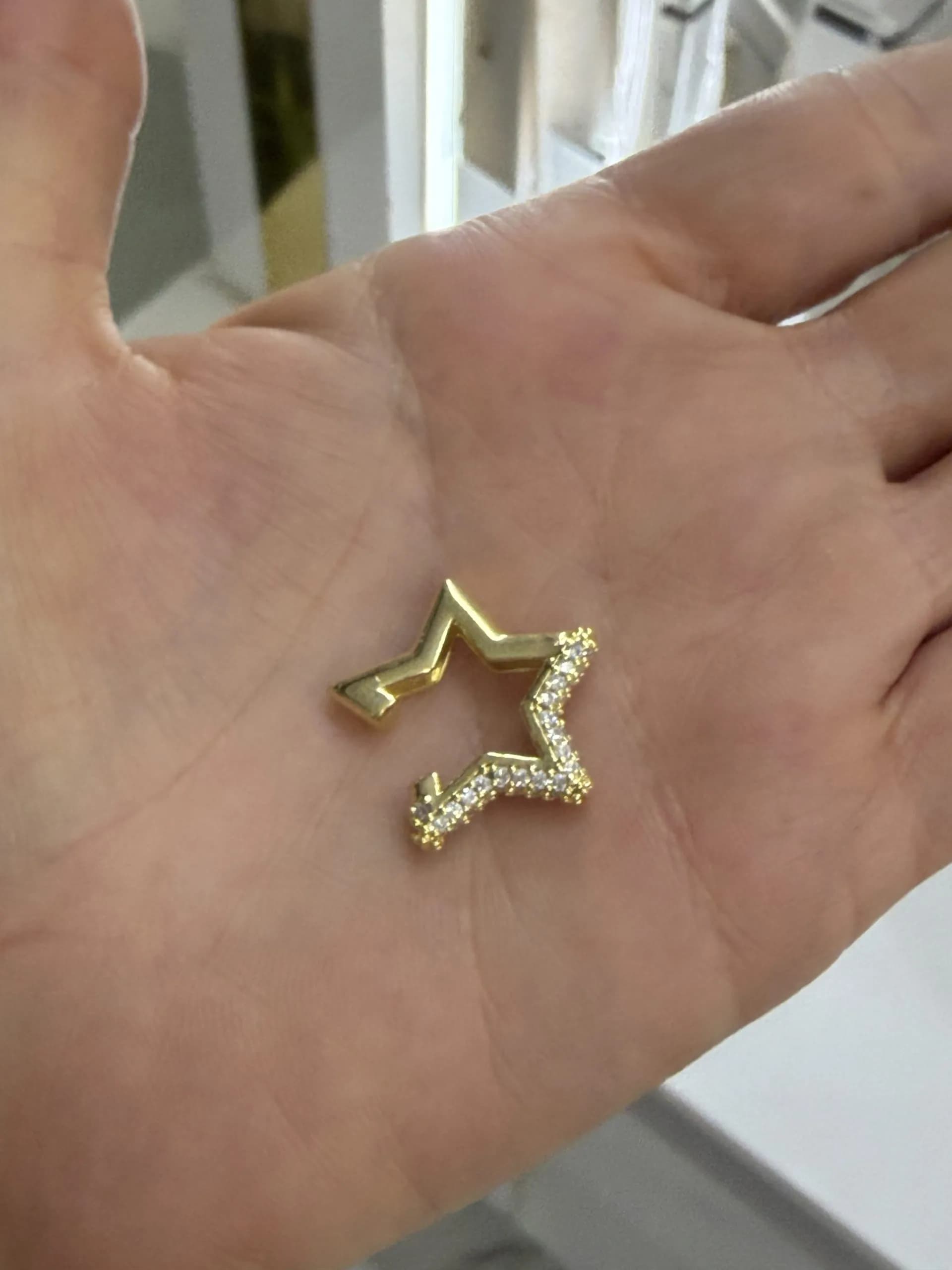 Yıldız Taşlı Earcuff